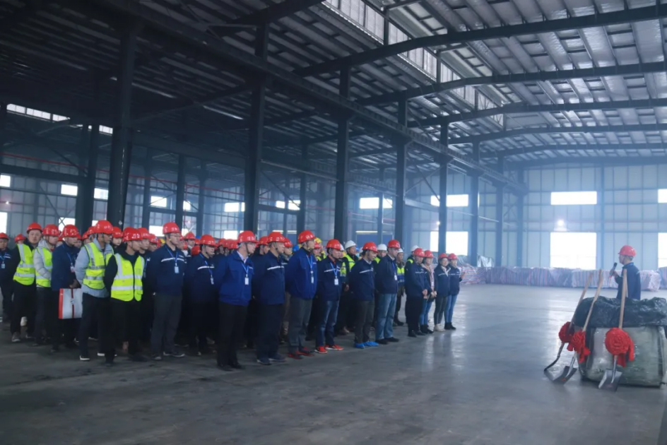 新年新车间！中部工业基地举行循环二期投产