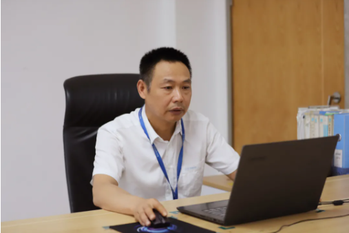 颂百年·耀党旗丨黎波：用现实验动兑现红色允许