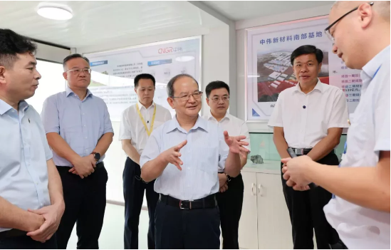 鼎力大举生长 大有可为丨广西壮族自治区党委书记鹿心社调研中伟南部工业基地