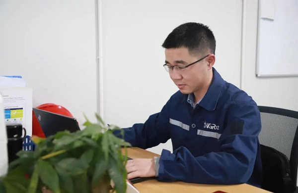 中伟明星讲师丨周钰龙：把课堂开在车间 与学员同频共振