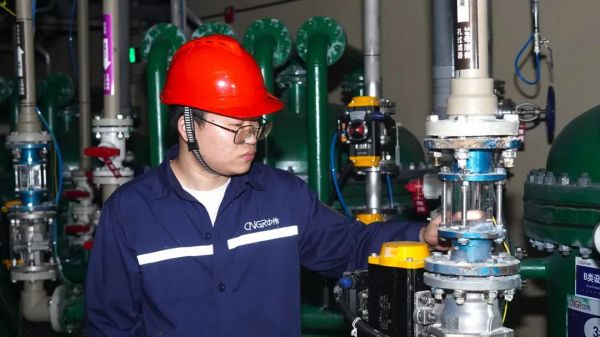 葆初心 再创业丨涂潇：七年三基地，，，，，终成“调试专家”