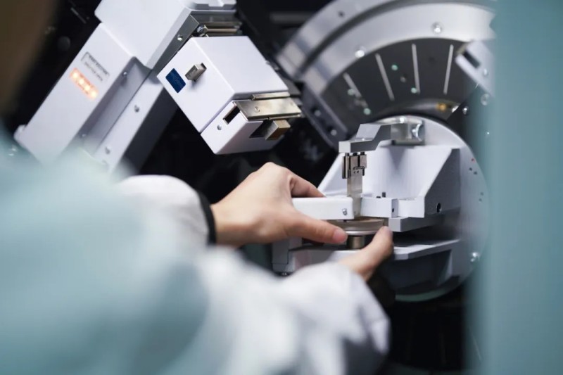 湖南卫视关注中伟立异效果|钠电质料立异赋能工业生长